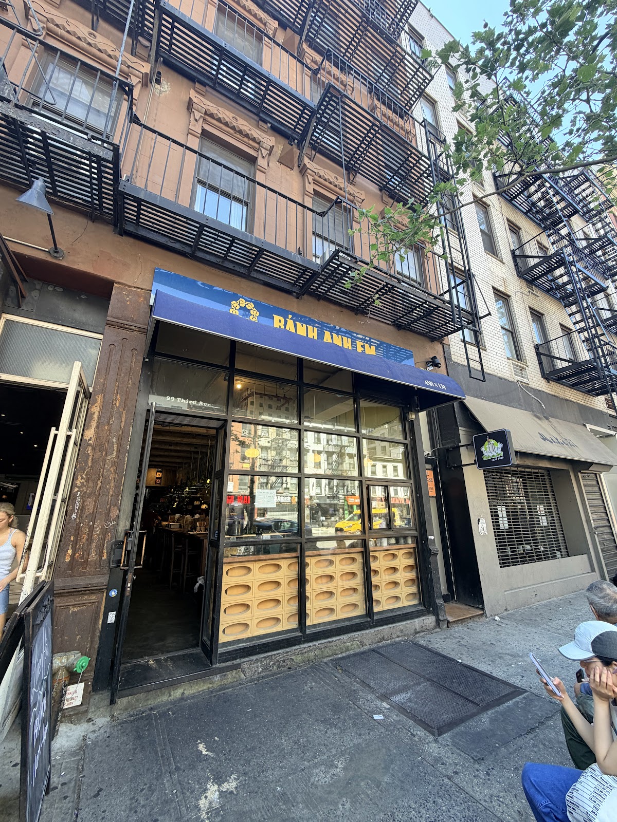 Bánh Anh Em Is the East Village's Most Vital Vietnamese Restaurant