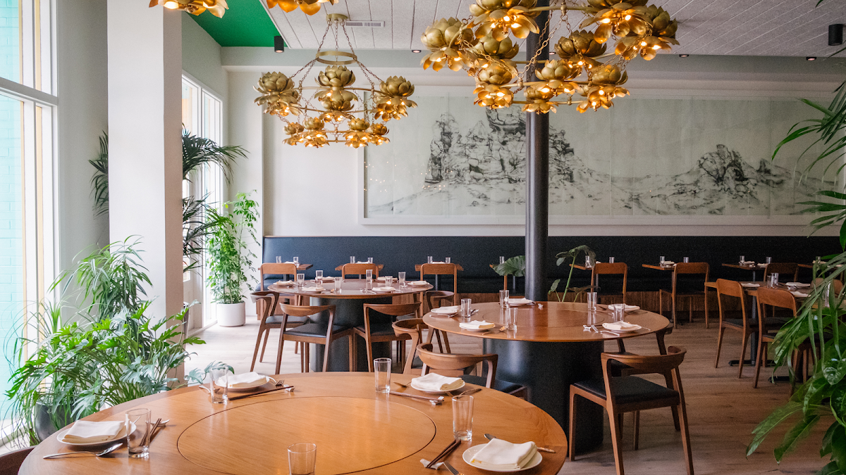 Mister Jiu's Earns Three Stars in Chinatown's Finest Hour